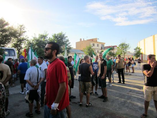 Manifestacion en La Linea, Pan, Trabajo, Techo...jpg - 21