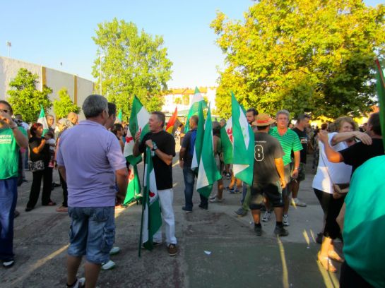 Manifestacion en La Linea, Pan, Trabajo, Techo...jpg - 33